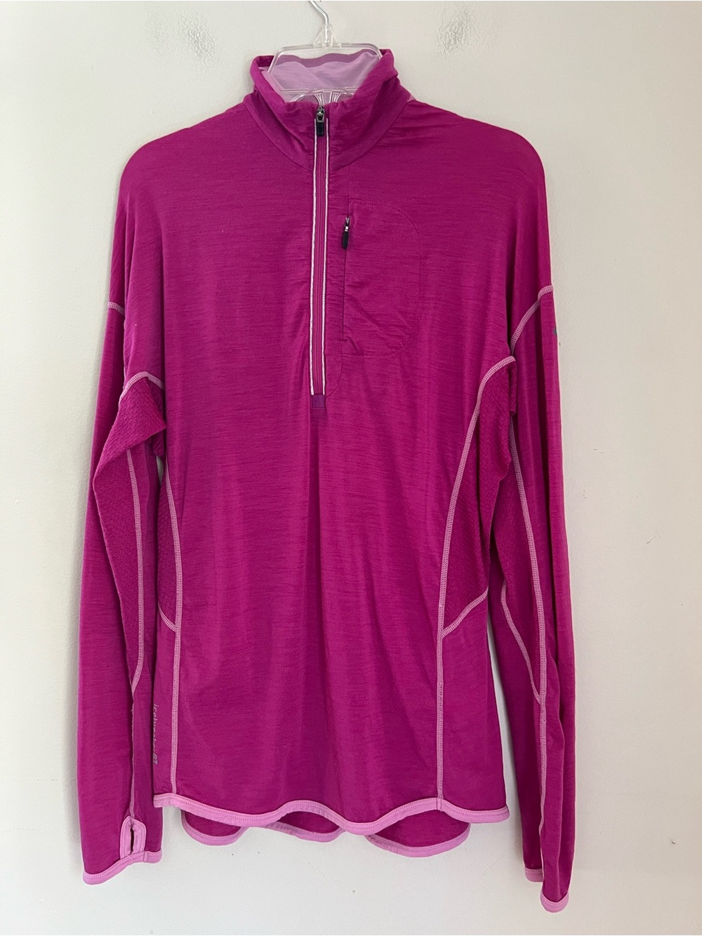 Icebreaker GT Merino Wool Baselayer Women’s L Magenta Half-Zip Long Sleeve Top